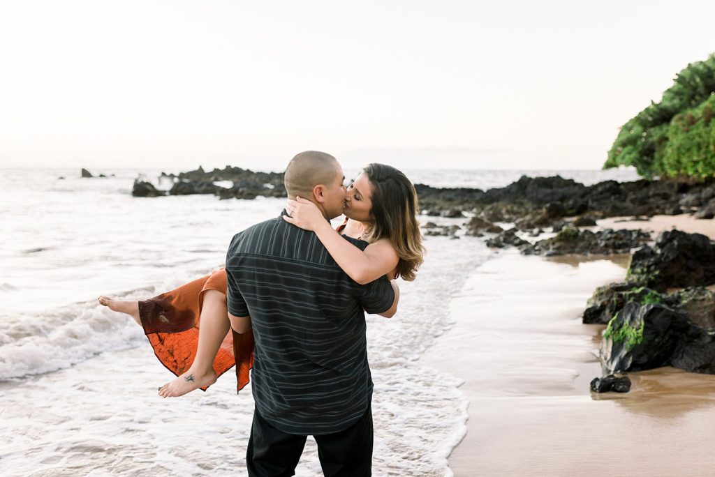 Maui_engagement_photographer_maui_photographer_maui_elopement_photographer_maui_wedding_photographer_maui_anniversary_photographer_maui_photographers