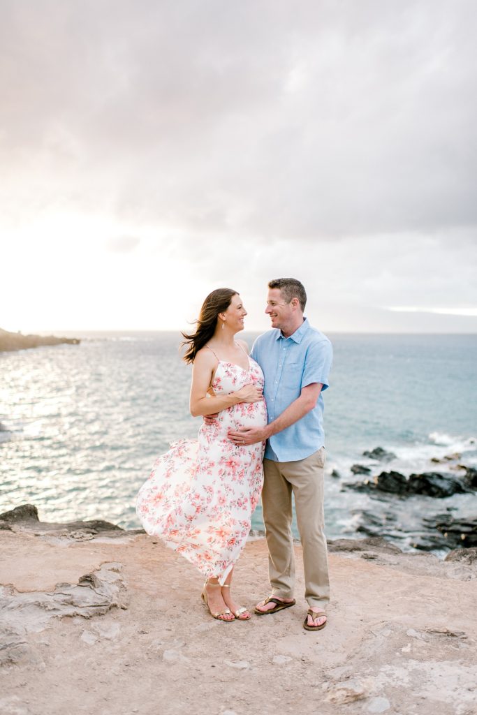 Maui_couples_photography_maui_photographer_maui_maternity_photographer_maui_elopement_photographer_maui_Wedding_photographer_maui_photographers_Maui_photographer